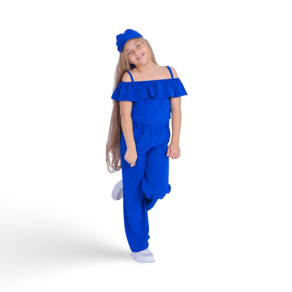 Simple Elegance: Trousers and Top Set with Stylish Cap”